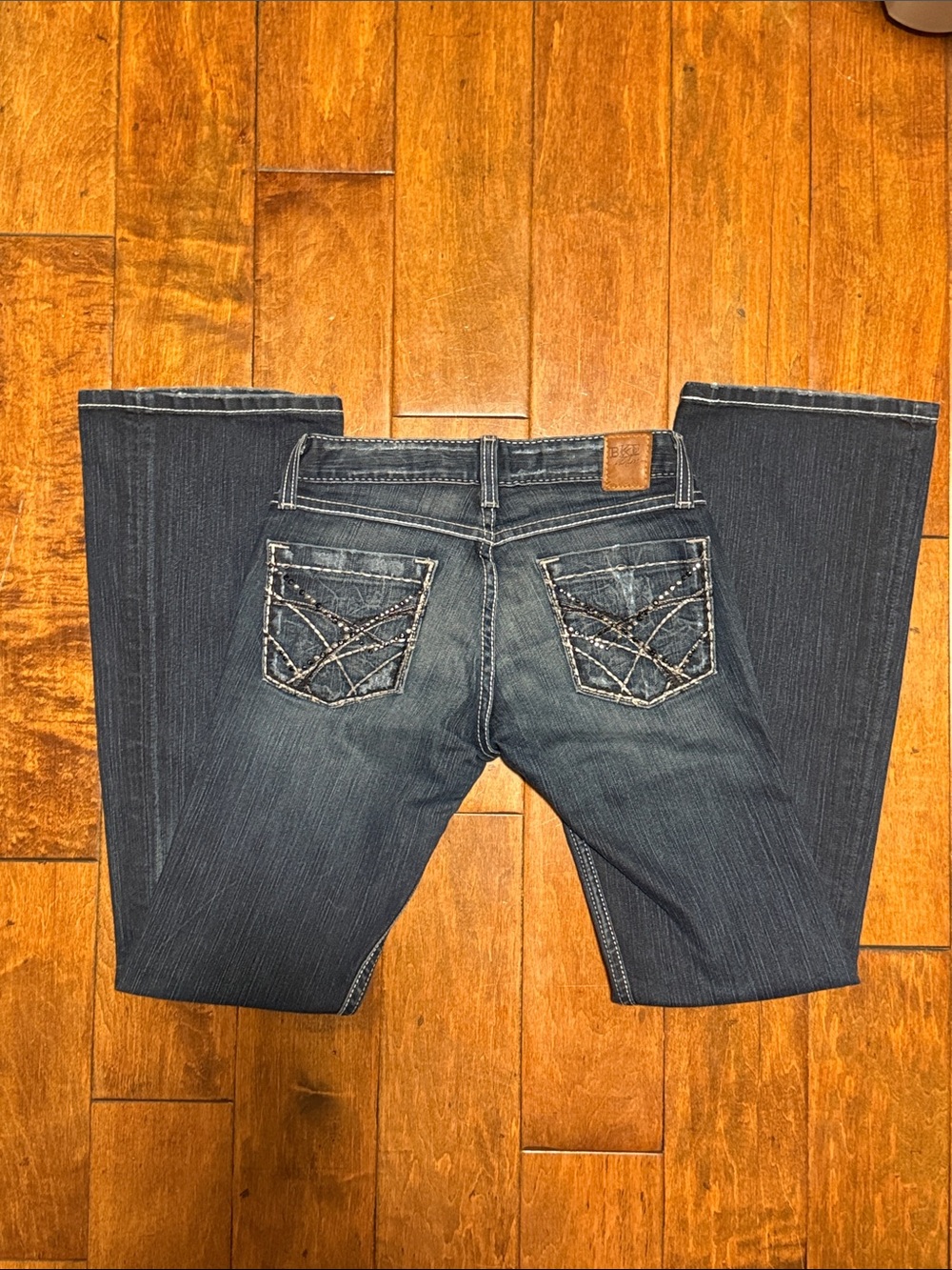 BKE Dark Blue Low Rise Boot Cut Jeans with Embroidered Back Pockets Like New 25